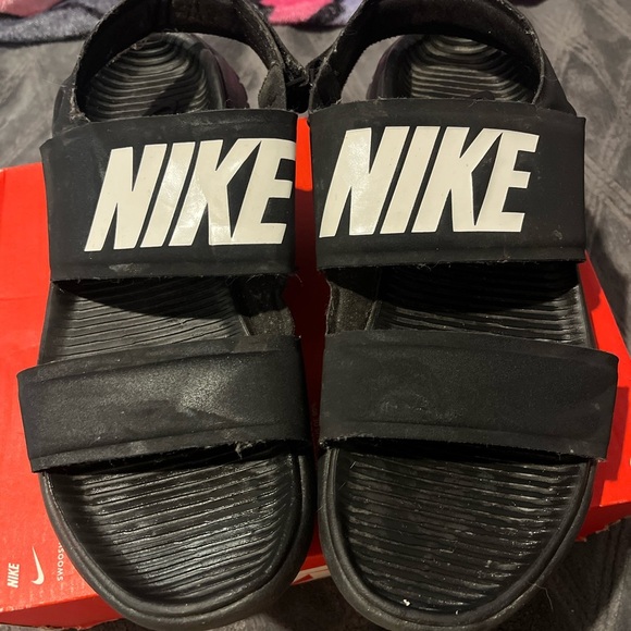 Nike Black Slide Sandals with Logo - Picture 1 of 5